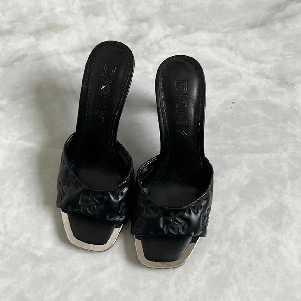 DKNY heels